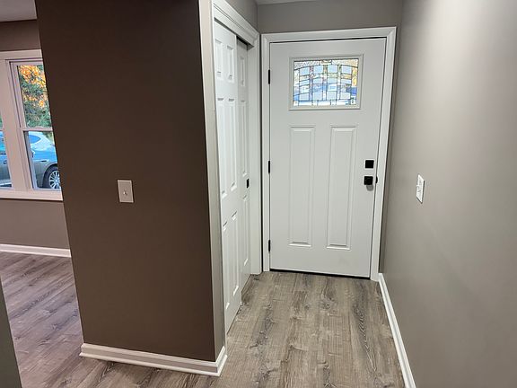 2nd image of 86 Wedgewood Dr