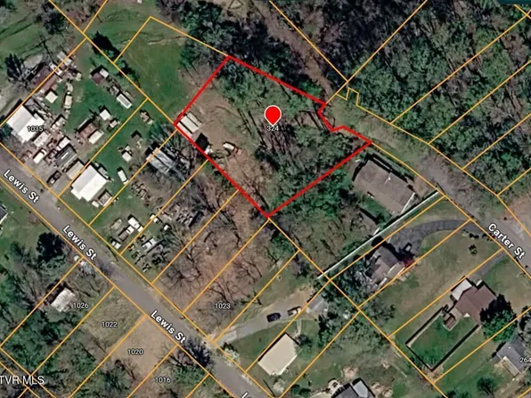 324 Locust Hill Dr, Bristol, VA 24201