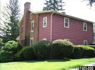 2822 Myers Rd, Seven Valleys, PA 17360