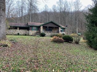 3760 Yellow Creek Rd, Robbinsville, NC 28771