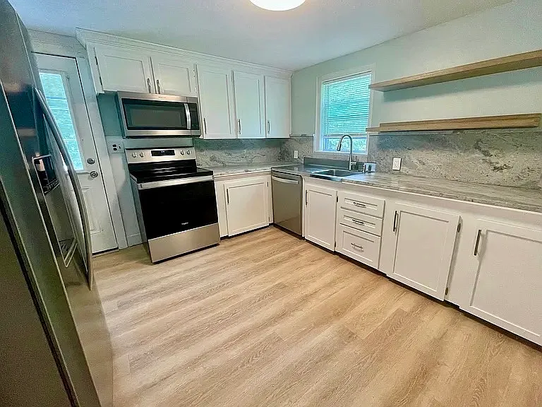 11 Benoit Ave — Photo 1