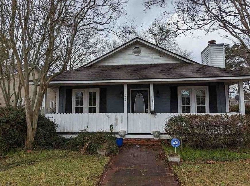 1st image of 642 Meadow Bend Dr