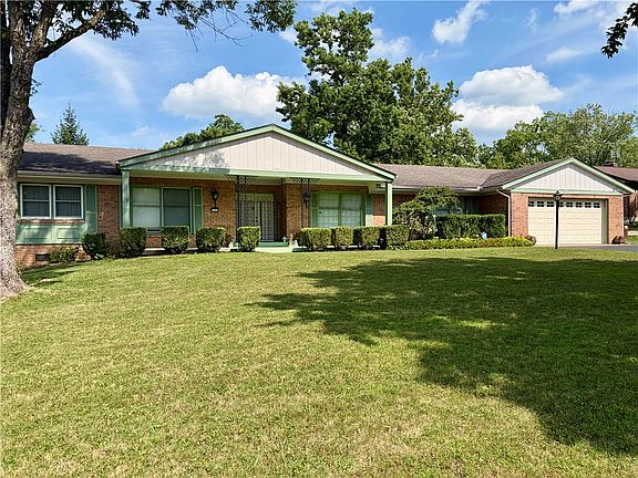 4th image of 2101 Tullis Dr