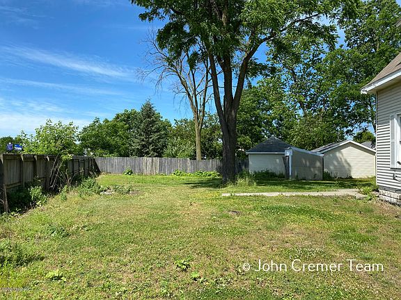 2nd image of 2919 Barrett Ave SW