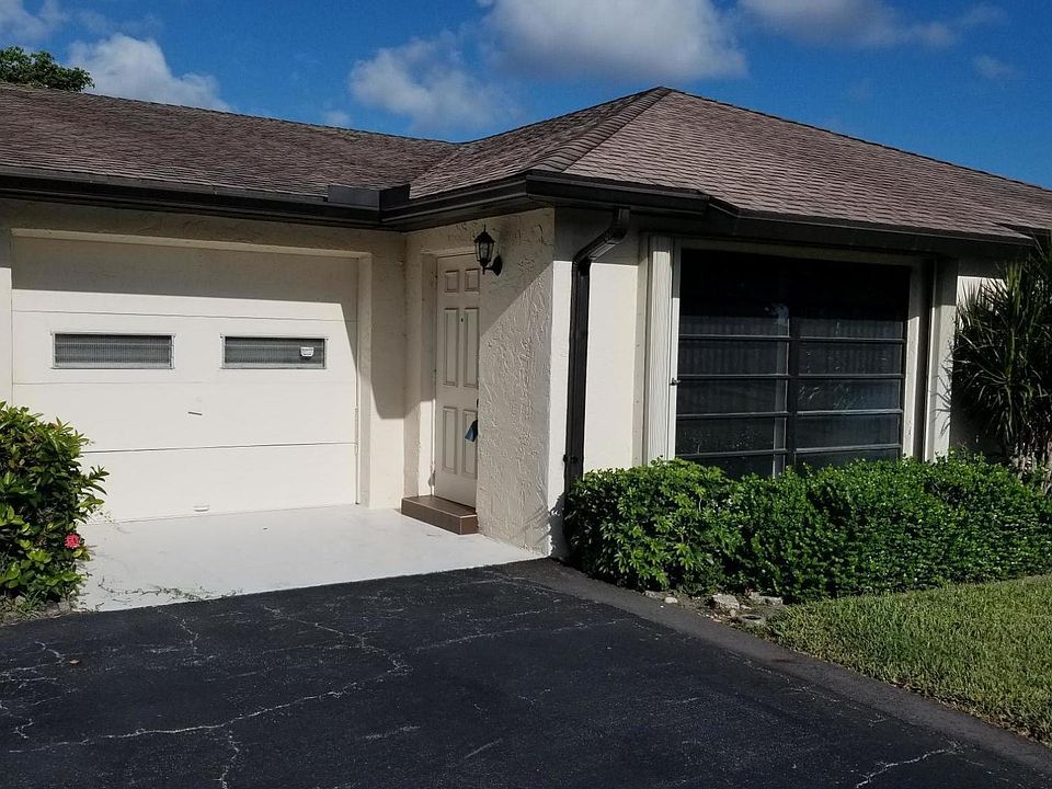 1st image of 10379 Equestrian Dr #401-B