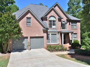 530 Sentry Ridge Xing, Suwanee, GA 30024