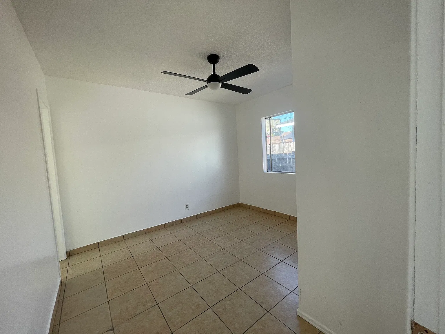 1 bed, $2,200 — Photo 2