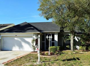 4607 Rockingchair Dr, Valrico, FL 33596