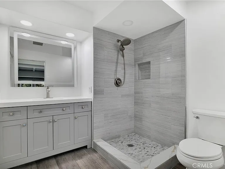18234 Sugarman St — Photo 18