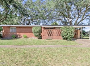 425 Normandy Rd, Lafayette, LA 70503
