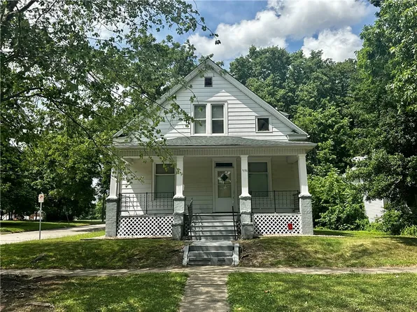 996 W Packard St, Decatur, IL 62522