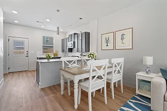 Lat Twenty7 Townhomes — Photo 60