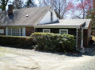 2021 Oak Tree Rd, Edison, NJ 08820