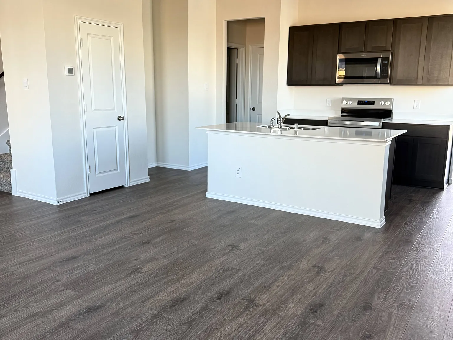 7001 Moonflower Ln — Photo 2