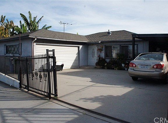3rd image of 8036 Graves Ave
