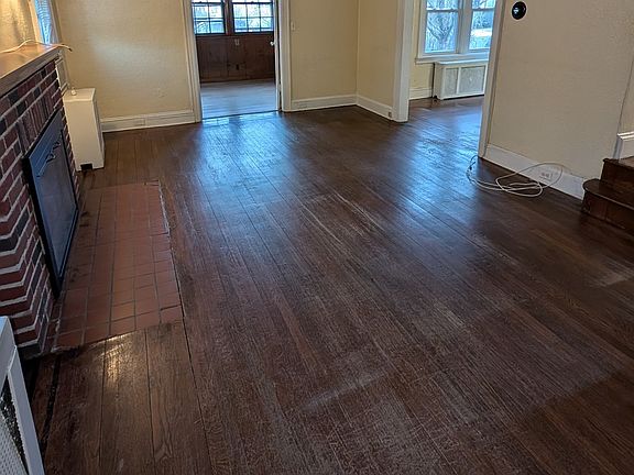 Main entry to sitting room