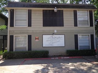 3913 N Hall St APT 201, Dallas, TX 75219