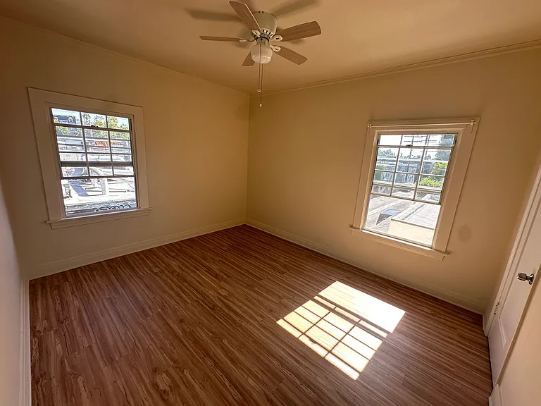 640 N Vista St #640 — Photo 8