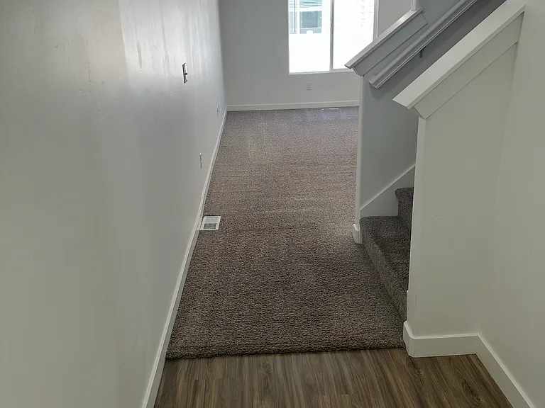 3562 W Cornfield Dr — Photo 2