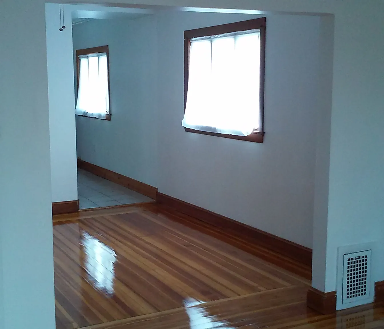 2 bed, 1200 sqft, $2,150 — Photo 3
