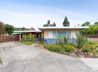 66 Meadow Dr, Mill Valley, CA 94941