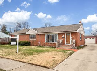 4 N Warrington Rd, Des Plaines, IL 60016