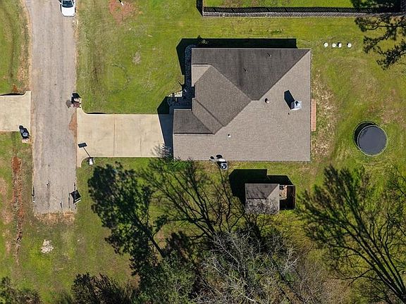 4th image of 181 Red Springs Rd