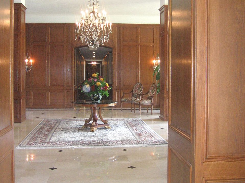 Building foyer