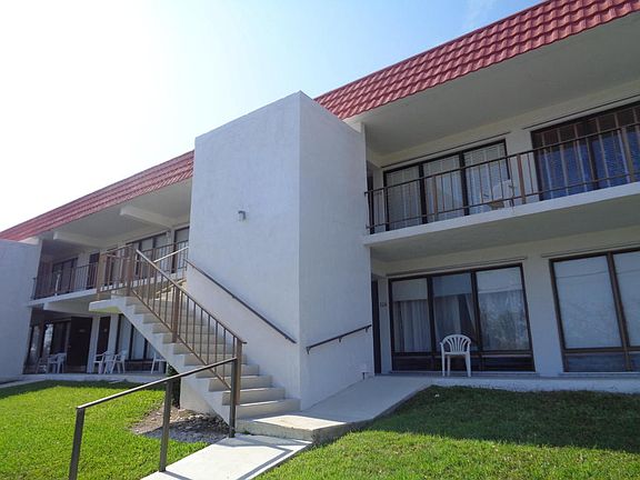 5th image of 303 Sombrero Blvd APT 209