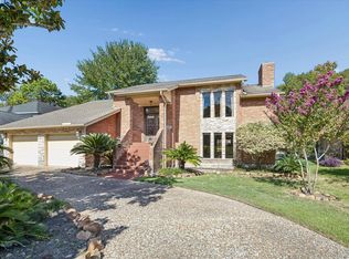 114 Lakeside Dr, Montgomery, TX 77356