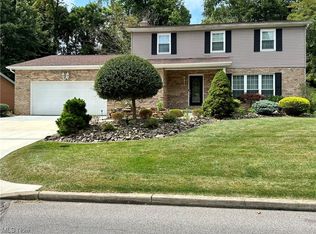 1722 Woodland Dr, Vienna, WV