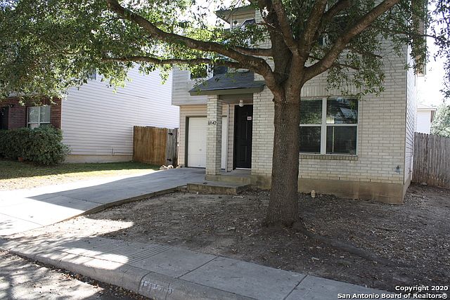 2nd image of 10142 Amber Flora Dr