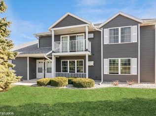 274 S Mountin Dr UNIT B, Mayville, WI 53050