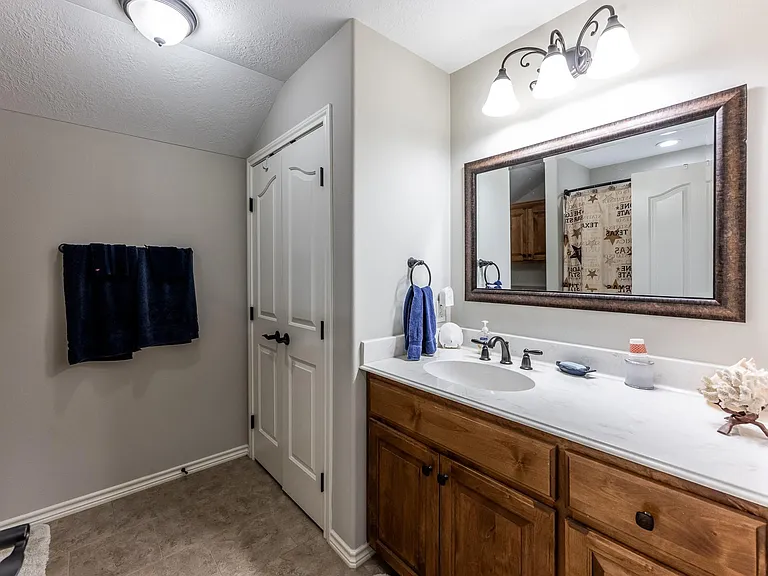 14 Wildwood Lake Dr — Photo 24