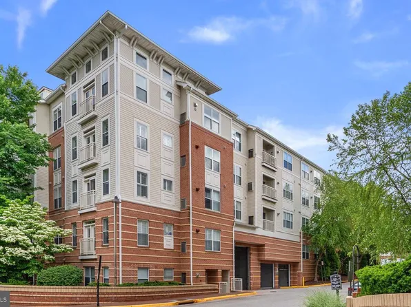 9480 Virginia Center Blvd Unit 124, Vienna, VA 22181