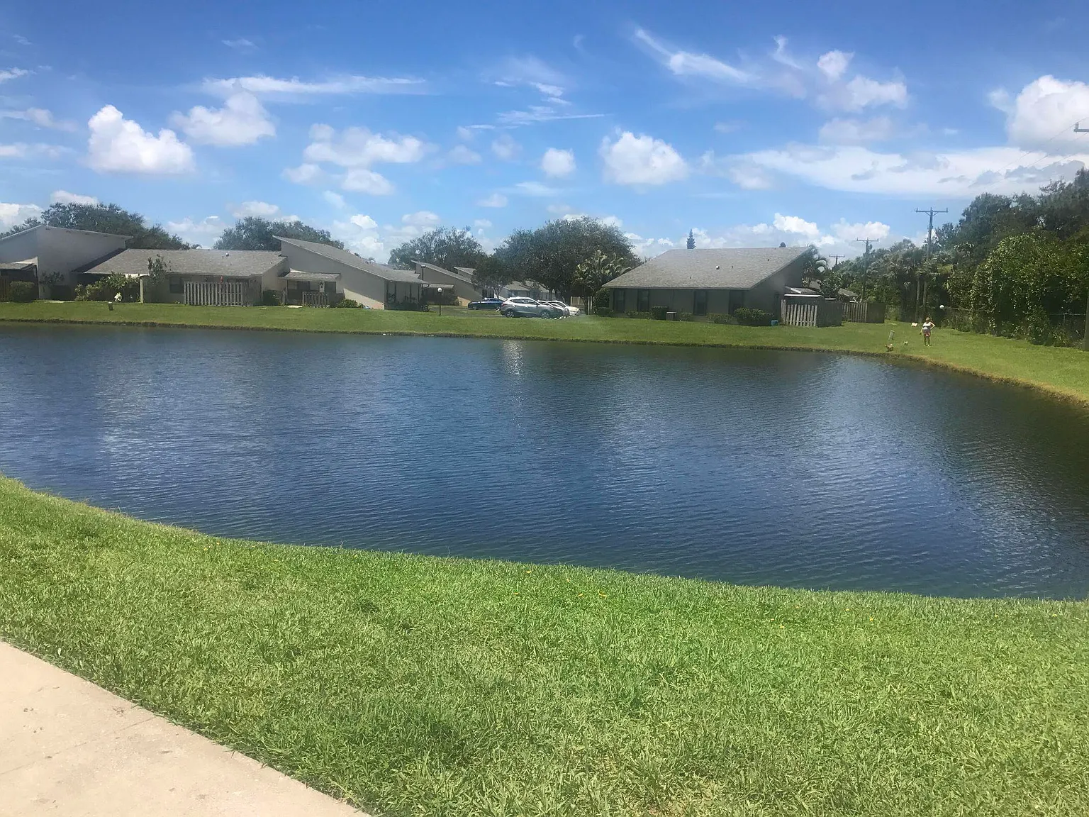 2 bed, 2.0 bath, 1102 sqft, $2,550 — Photo 2