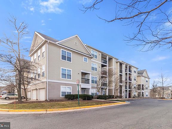 3rd image of 13377 Connor Dr APT E