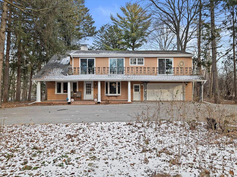 10808 North Cedarburg ROAD, Mequon, WI 53092 Zillow