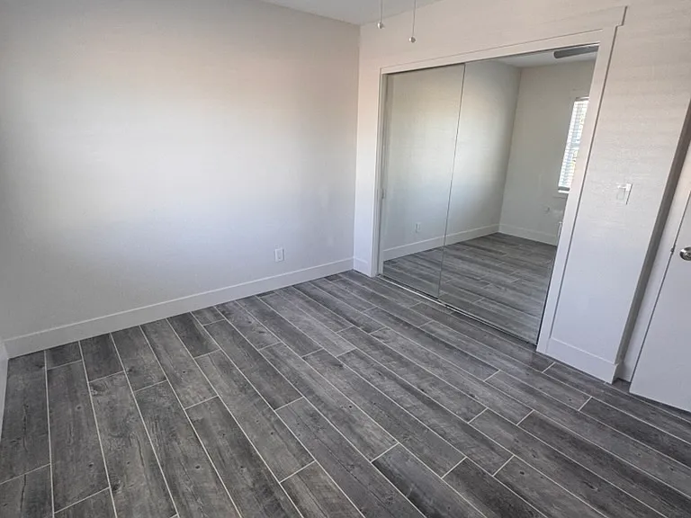 2215 W Vina Del Mar Blvd — Photo 16