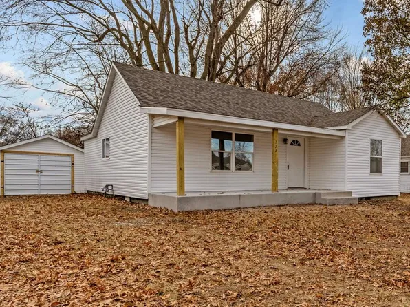 323 E Thurman Avenue, Mt Vernon, MO 65712