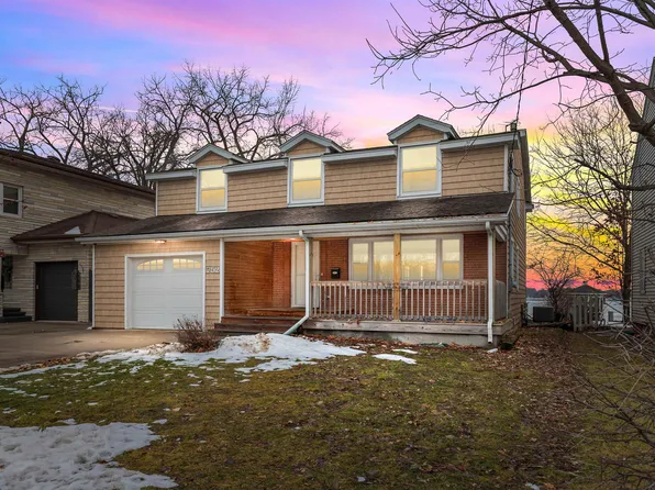 752 Lakecrest Dr, Menasha, WI 54952