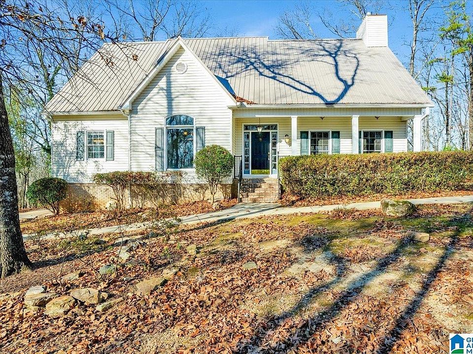 1st image of 150 Chestnut Dr