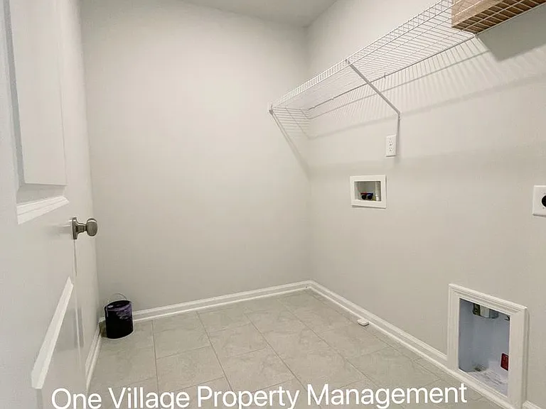 1142 Sweet Cream Ct — Photo 17