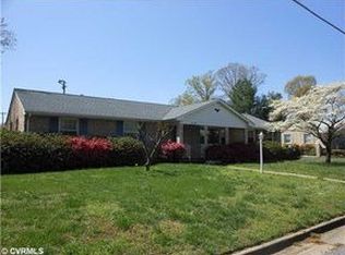 903 Dogwood Dr, Colonial Heights, VA 23834