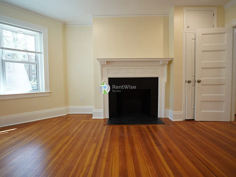 10 Beals St #3 — Photo 3