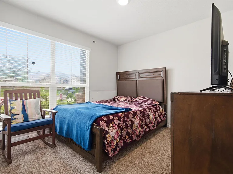 229 Cinnamon Loop — Photo 21