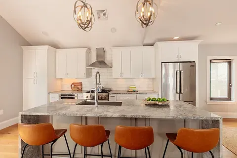 2 bed, 2.5 bath, 1479 sqft, $6,000 — Photo 2