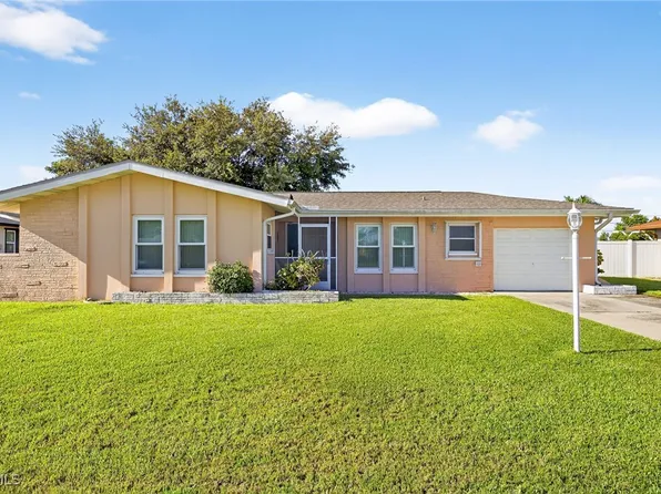 1216 SE 27th St, Cape Coral, FL 33904