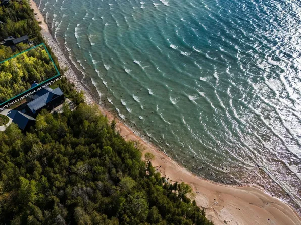 0 N Onominese Trl, Northport, MI 49670