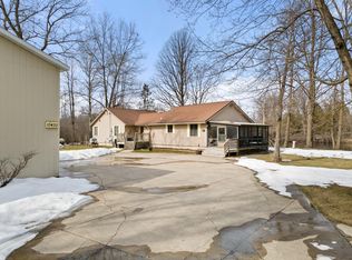 10430 River Rd, Evart, MI 49631